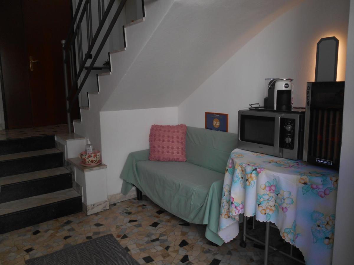 Bed and Breakfast Le Rose Malpensa à Busto Arsizio Extérieur photo